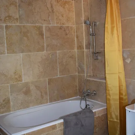Ferienwohnung Mas Du Pont Saint-Jean-de-Maruéjols-et-Avéjan Exterior foto