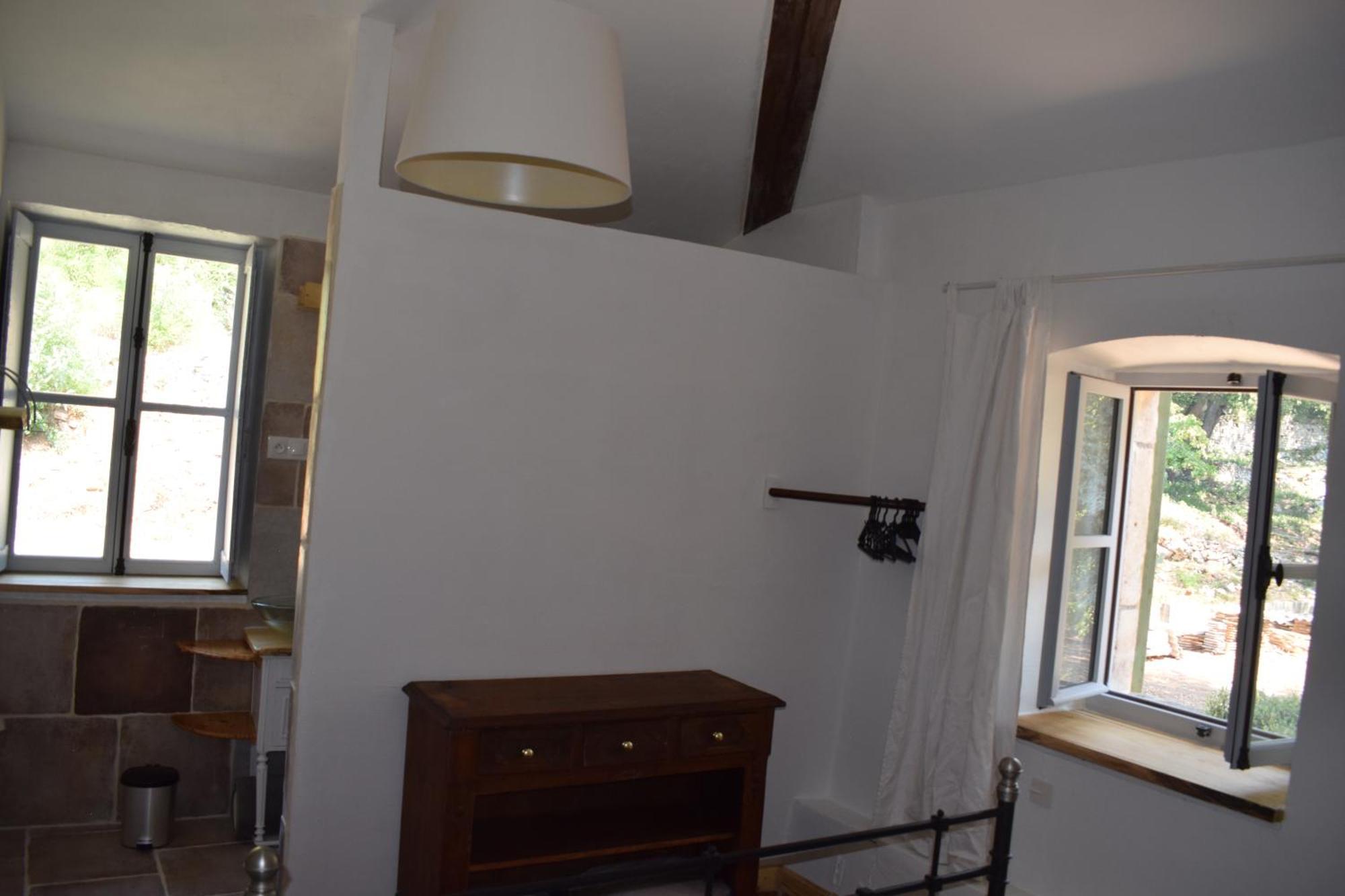 Appartement 2 à 6 Pers Au Sein Du Mas Du Pont Saint-Jean-de-Maruéjols-et-Avéjan